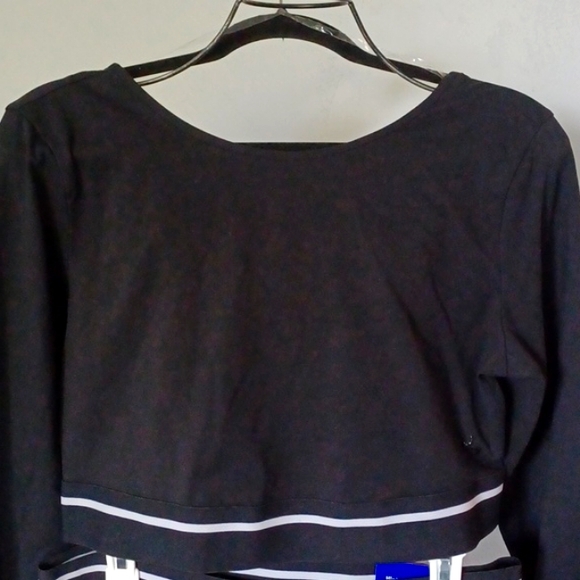 NWT JoyLab set: high-rise wide leg legging + long sleeve TEE - Picture 5 of 13